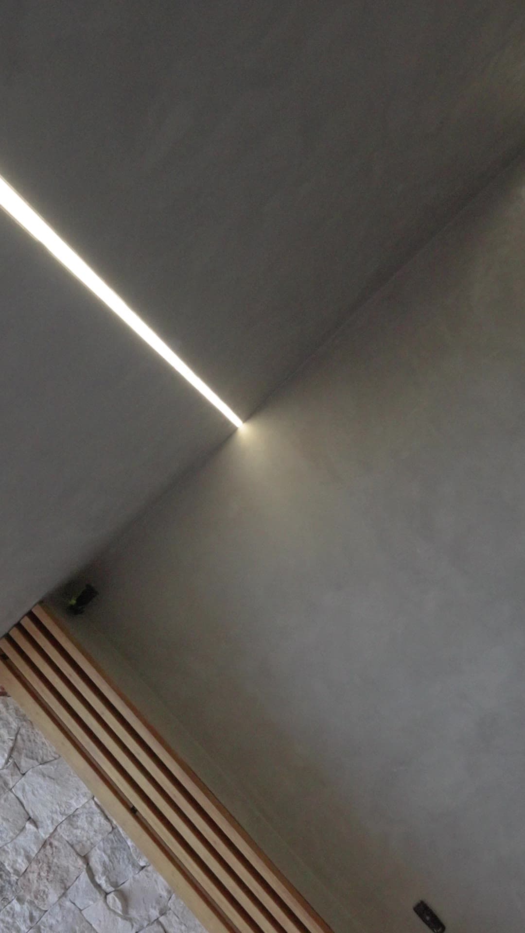 Brand — video